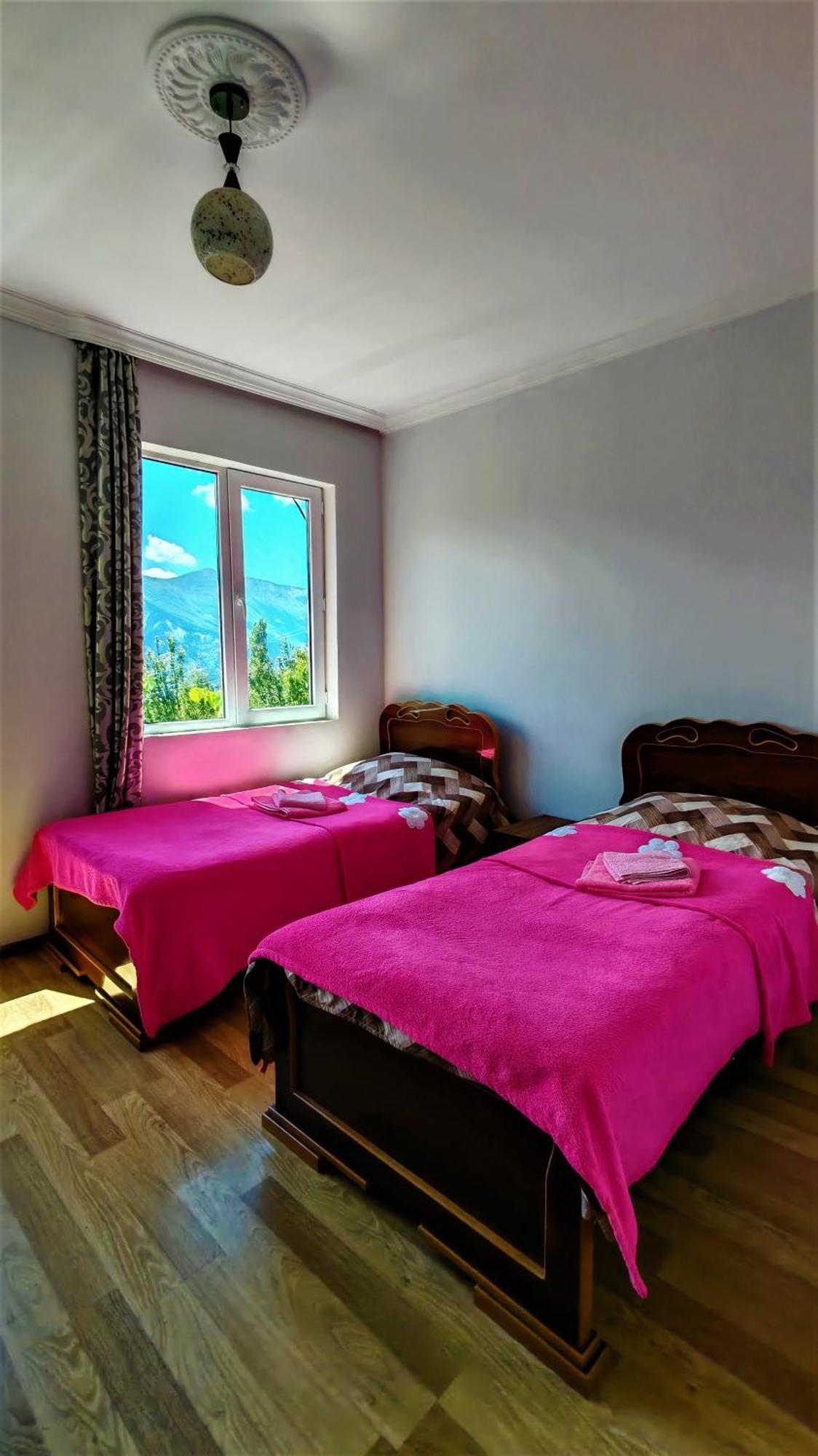 Gujejiani Guest House Mestia Luaran gambar